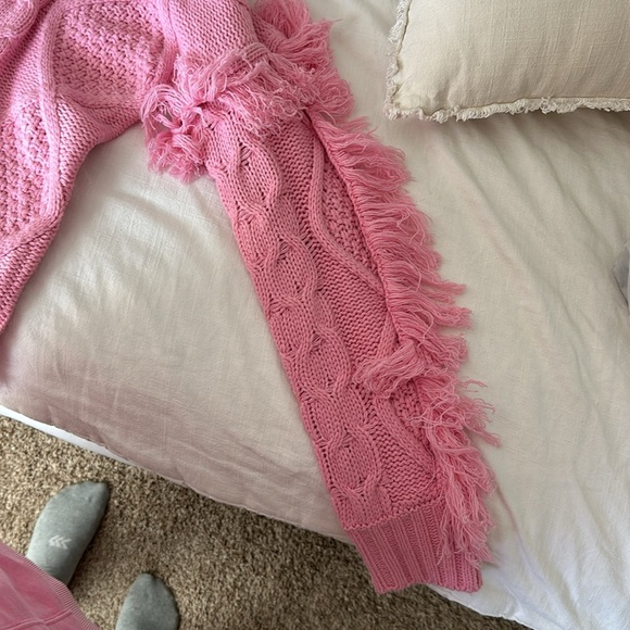 Fringe Sweater - Picture 2 of 4